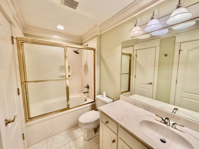 11 Bocage, Hattiesburg, MS 39402