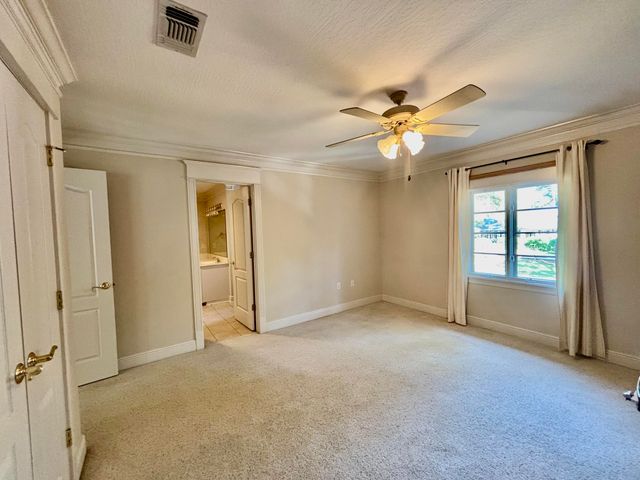 11 Bocage, Hattiesburg, MS 39402