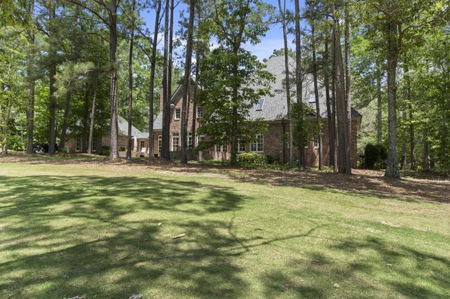 11 Bocage, Hattiesburg, MS 39402