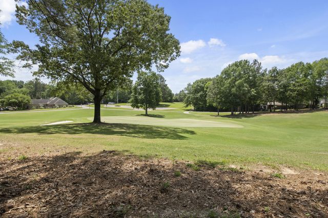 11 Bocage, Hattiesburg, MS 39402