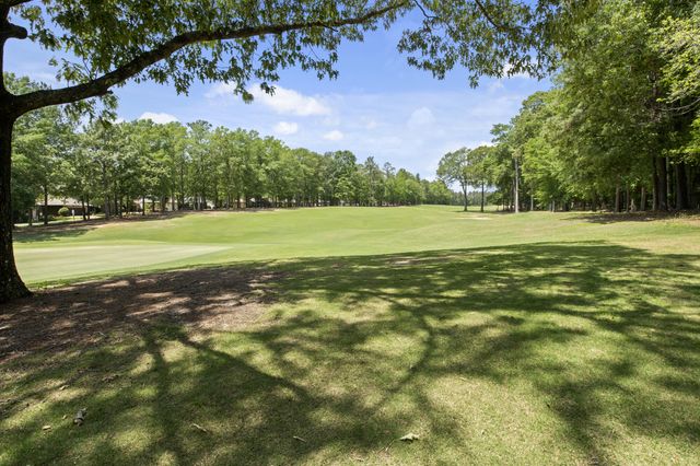 11 Bocage, Hattiesburg, MS 39402