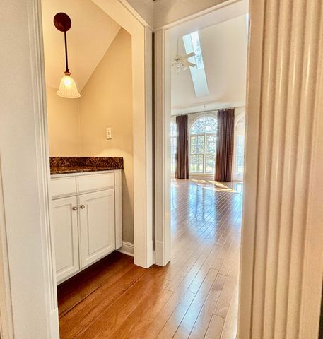 11 Bocage, Hattiesburg, MS 39402