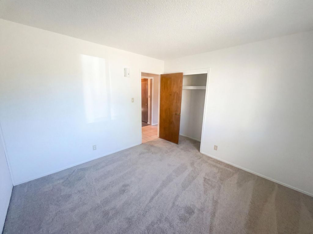 Image 17 of property listing at 7212 Derickson Avenue NE, Albuquerque, NM 87109