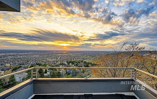 3994 W Quail Ridge Dr, Boise, ID 83703