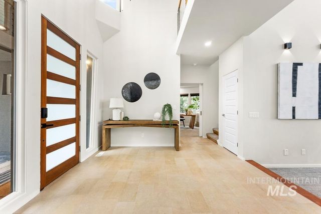 3994 W Quail Ridge Dr, Boise, ID 83703