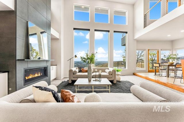 3994 W Quail Ridge Dr, Boise, ID 83703