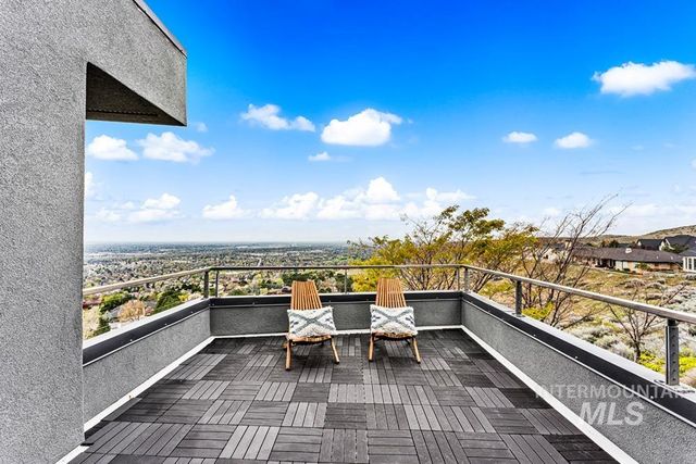 3994 W Quail Ridge Dr, Boise, ID 83703