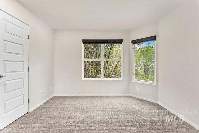 3994 W Quail Ridge Dr, Boise, ID 83703