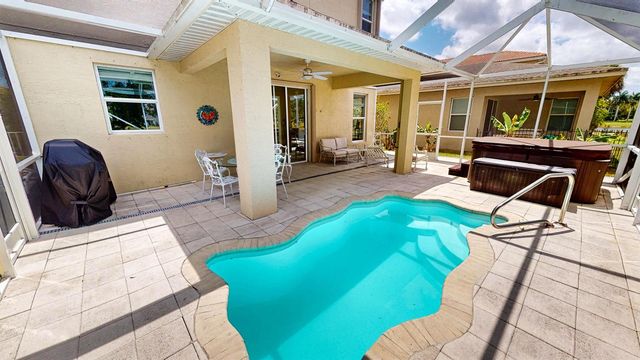 2323 NW Padova Street, Port St. Lucie, FL 34986