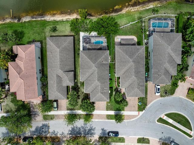 2323 NW Padova Street, Port St. Lucie, FL 34986