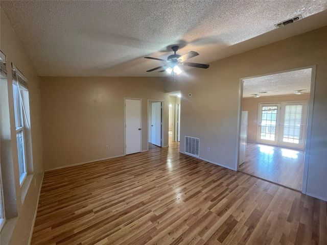 4217 Quail Ridge Court, Granbury, TX 76049