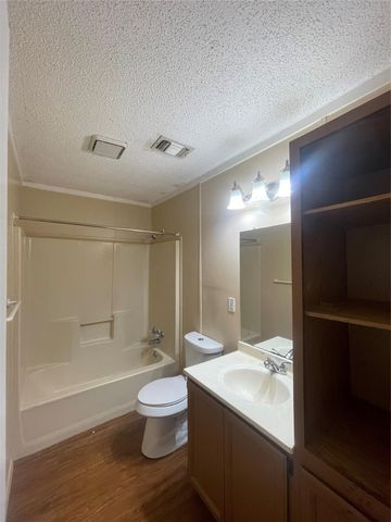 4217 Quail Ridge Court, Granbury, TX 76049