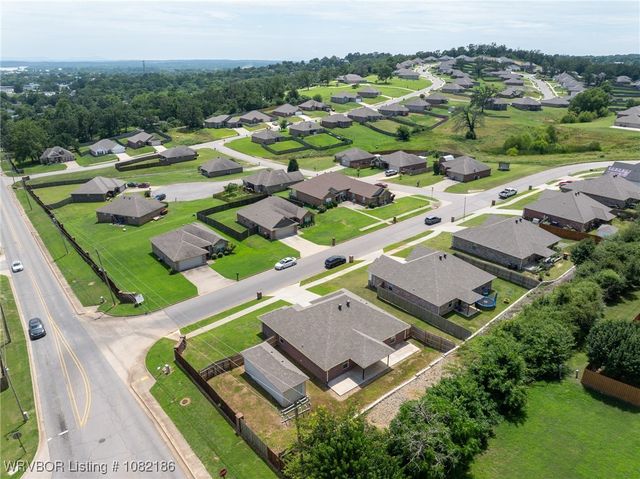 2325 Amy Lane, Van Buren, AR 72956