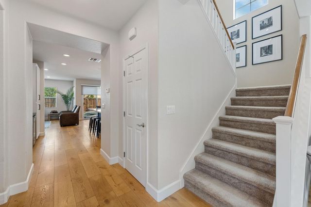 527 W Questa Trl, Mountain House, CA 95391