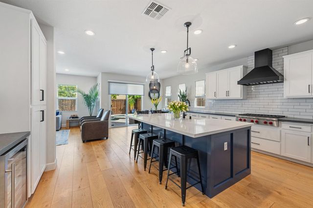 527 W Questa Trl, Mountain House, CA 95391