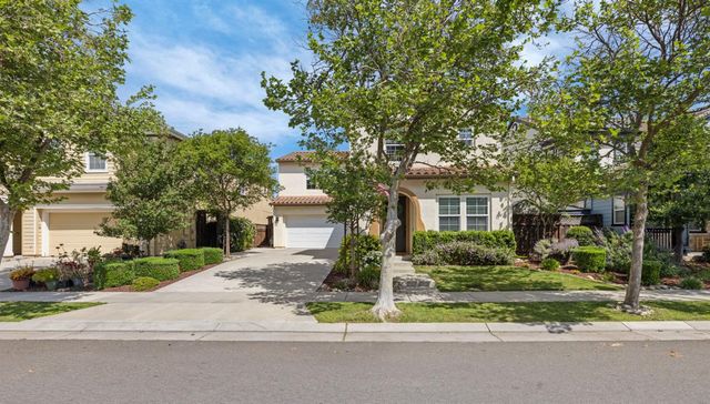 527 W Questa Trl, Mountain House, CA 95391