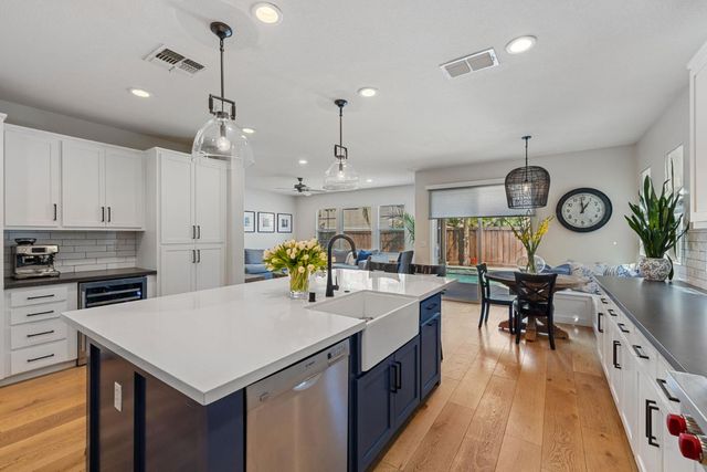 527 W Questa Trl, Mountain House, CA 95391