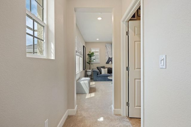 527 W Questa Trl, Mountain House, CA 95391