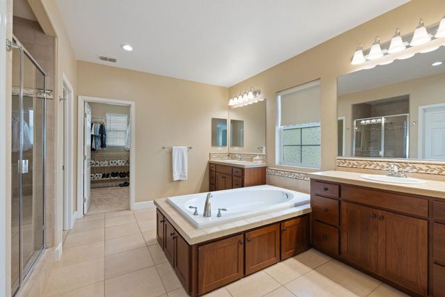 527 W Questa Trl, Mountain House, CA 95391