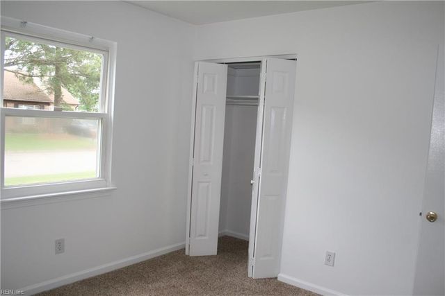 3332 Kinsington DR, Chesapeake, VA 23321