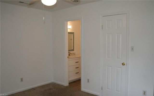 3332 Kinsington DR, Chesapeake, VA 23321