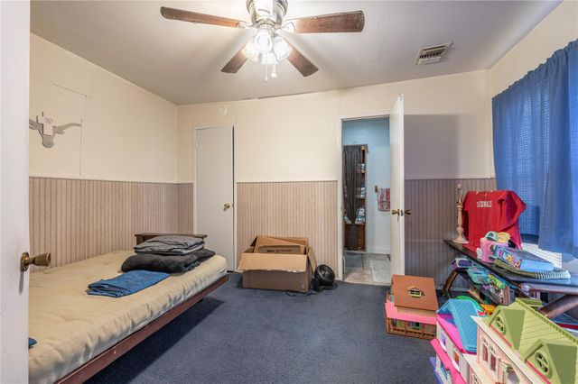 10553 S State Highway 71, Danevang, TX 77437