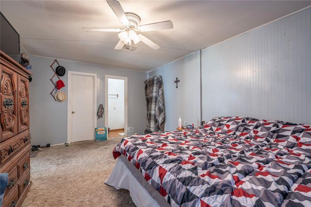 10553 S State Highway 71, Danevang, TX 77437