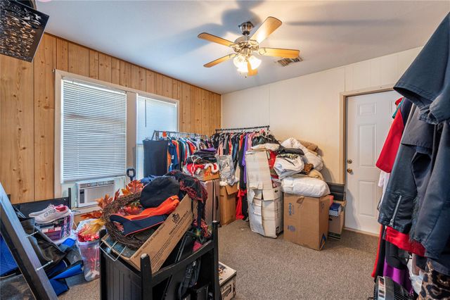 10553 S State Highway 71, Danevang, TX 77437