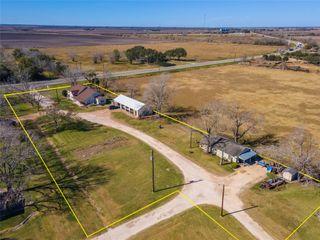 10553 S State Highway 71, Danevang, TX 77437