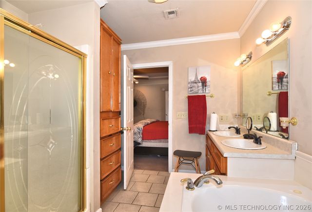 1810 W Independence Street N, Tulsa, OK 74127