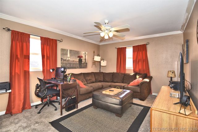 1810 W Independence Street N, Tulsa, OK 74127