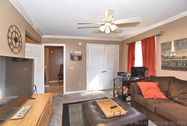 1810 W Independence Street N, Tulsa, OK 74127