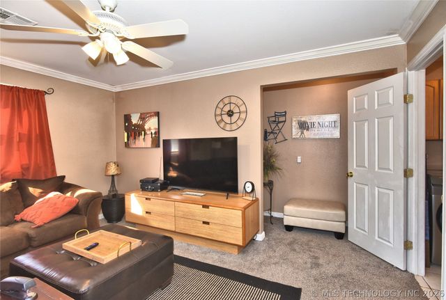 1810 W Independence Street N, Tulsa, OK 74127