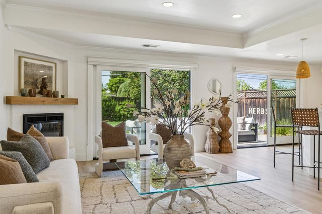 2614 Ohio Avenue, Redwood City, CA 94061