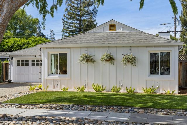 2614 Ohio Avenue, Redwood City, CA 94061