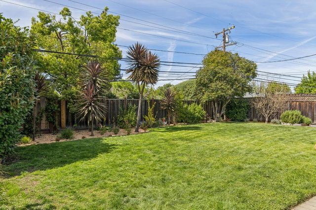 2614 Ohio Avenue, Redwood City, CA 94061