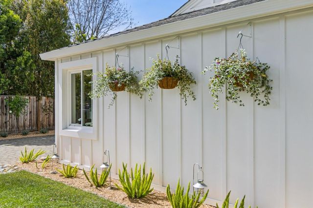 2614 Ohio Avenue, Redwood City, CA 94061