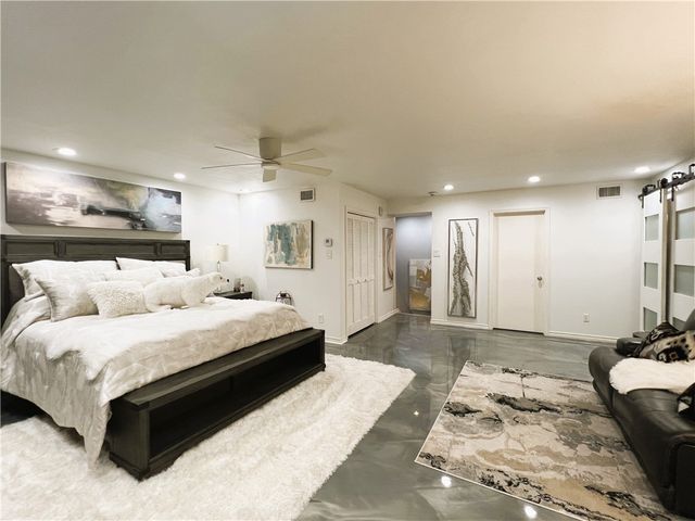 1400 Ocean Dr 1104A, Corpus Christi, TX 78404