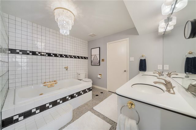 1400 Ocean Dr 1104A, Corpus Christi, TX 78404