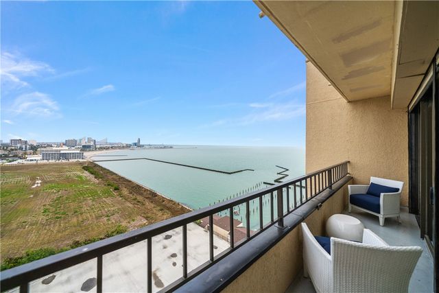 1400 Ocean Dr 1104A, Corpus Christi, TX 78404