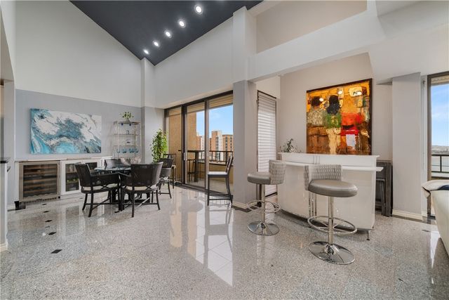 1400 Ocean Dr 1104A, Corpus Christi, TX 78404