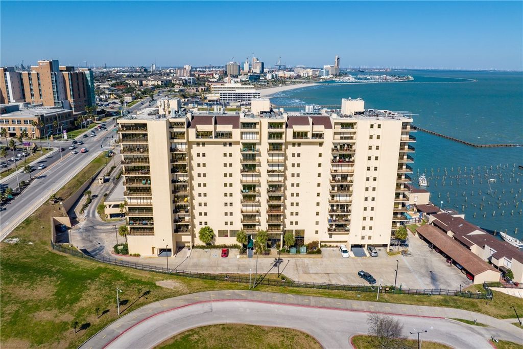 1400 Ocean Dr 1104A, Corpus Christi, TX 78404