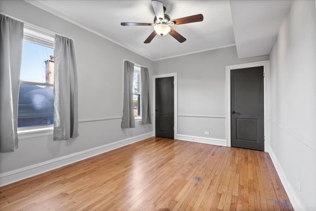 1414 Dobson Street 1, Evanston, IL 60202