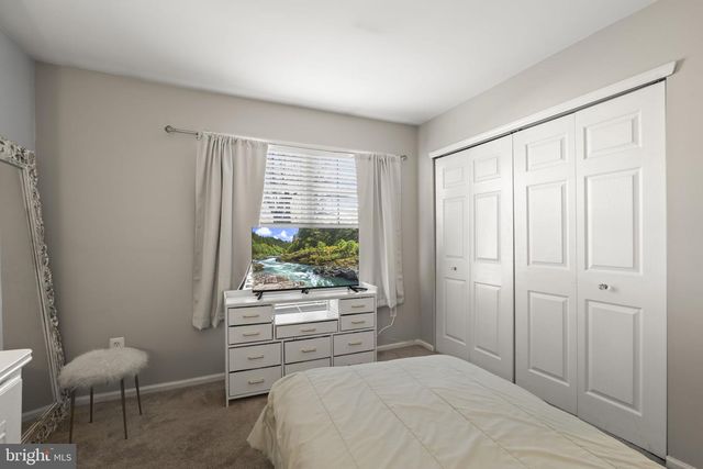 212 RIVER CT, Fieldsboro, NJ 08505