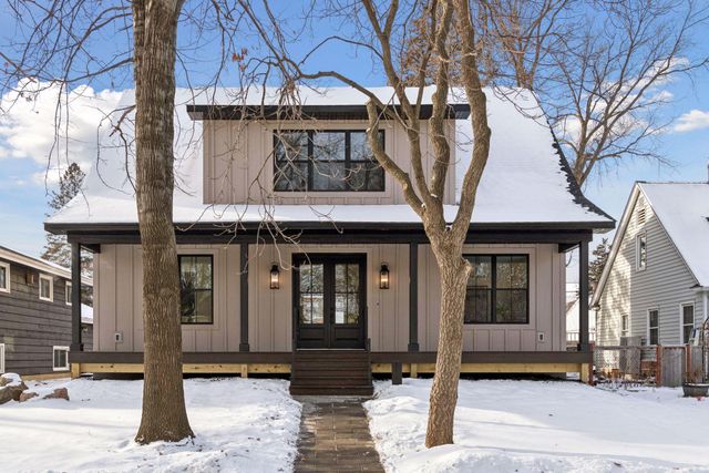 330 11th Avenue N, Hopkins, MN 55343