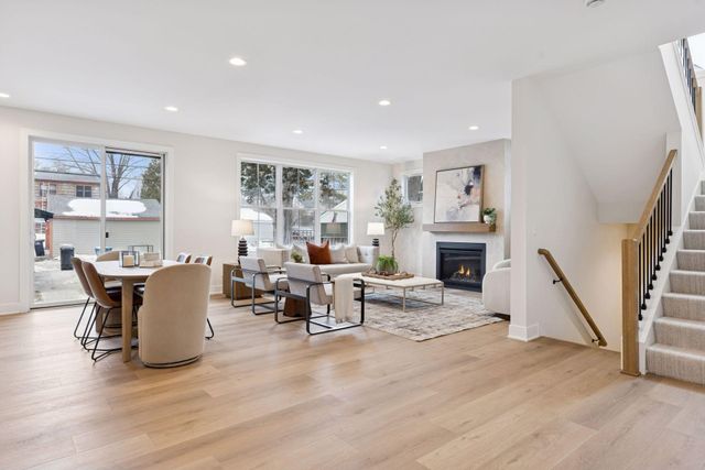 330 11th Avenue N, Hopkins, MN 55343