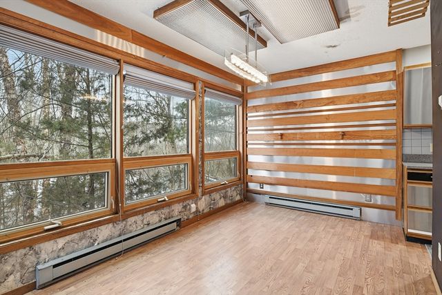 190 Dunhamtown Palmer Rd, Brimfield, MA 01010