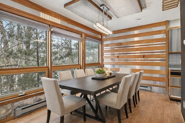 190 Dunhamtown Palmer Rd, Brimfield, MA 01010