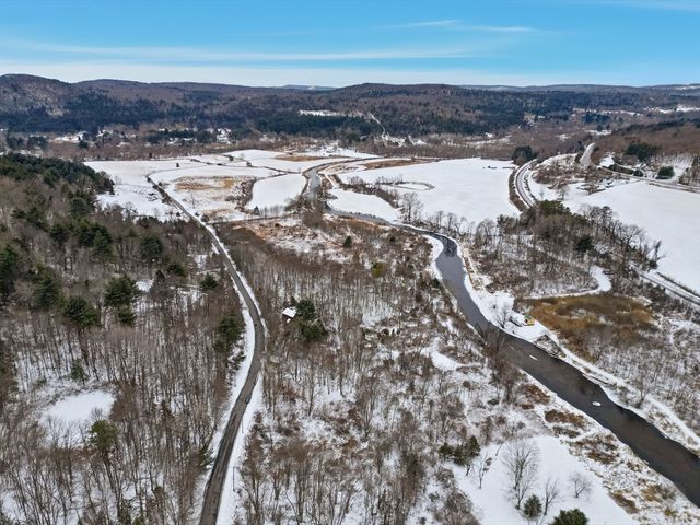 190 Dunhamtown Palmer Rd, Brimfield, MA 01010