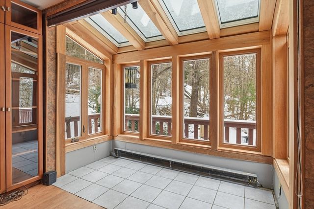 190 Dunhamtown Palmer Rd, Brimfield, MA 01010